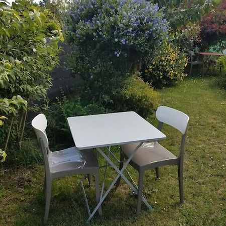 Petit Logement Sur Jardin Lejlighed Saint-Herblain Eksteriør billede