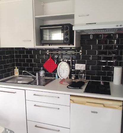 Petit Logement Sur Jardin Lejlighed Saint-Herblain Eksteriør billede
