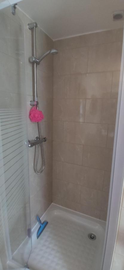 Petit Logement Sur Jardin Lejlighed Saint-Herblain Eksteriør billede