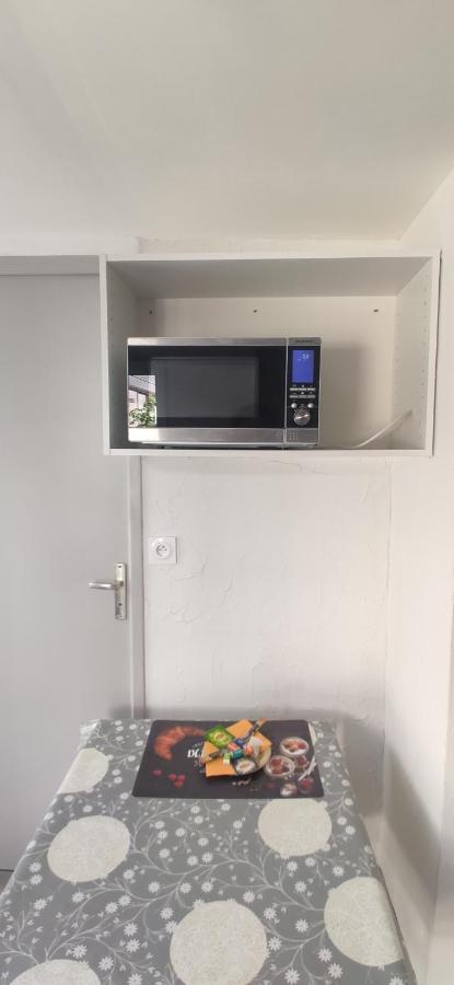 Petit Logement Sur Jardin Lejlighed Saint-Herblain Eksteriør billede